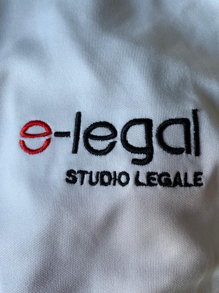 Opportunità per Giovani Talentuosi nel Settore Legale 4.0 con E-Legal Studio Legale: Costruisci il Tuo Futuro con Noi!
